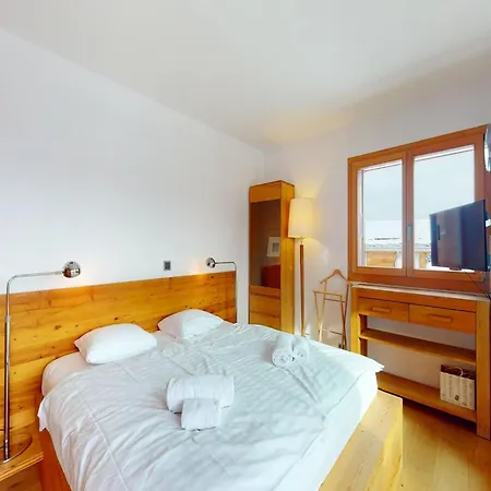 Chalet Lush In With Sauna