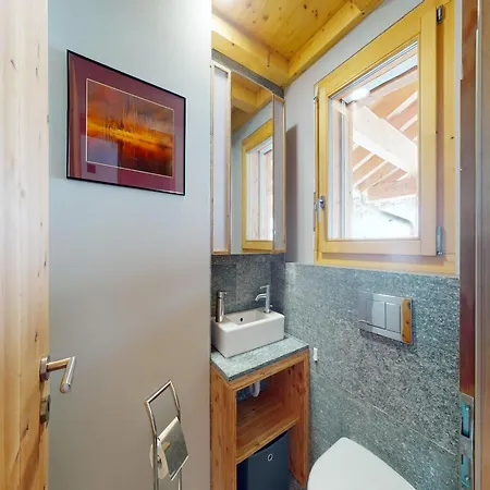 Lush In With Sauna Alpesi faház