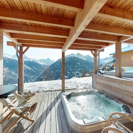 Alpesi faház Lush In With Sauna